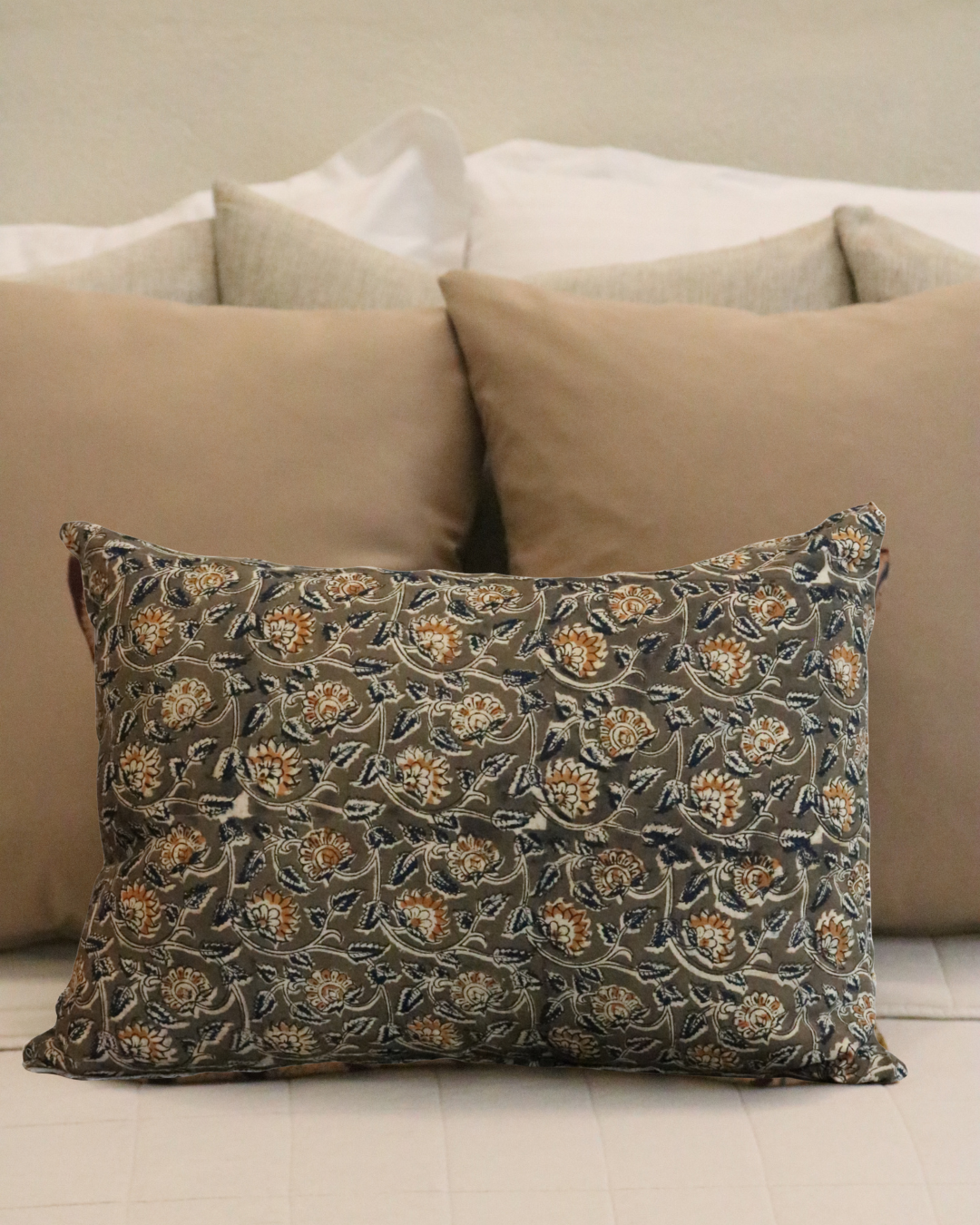 Aara Kalamkari Lumbar