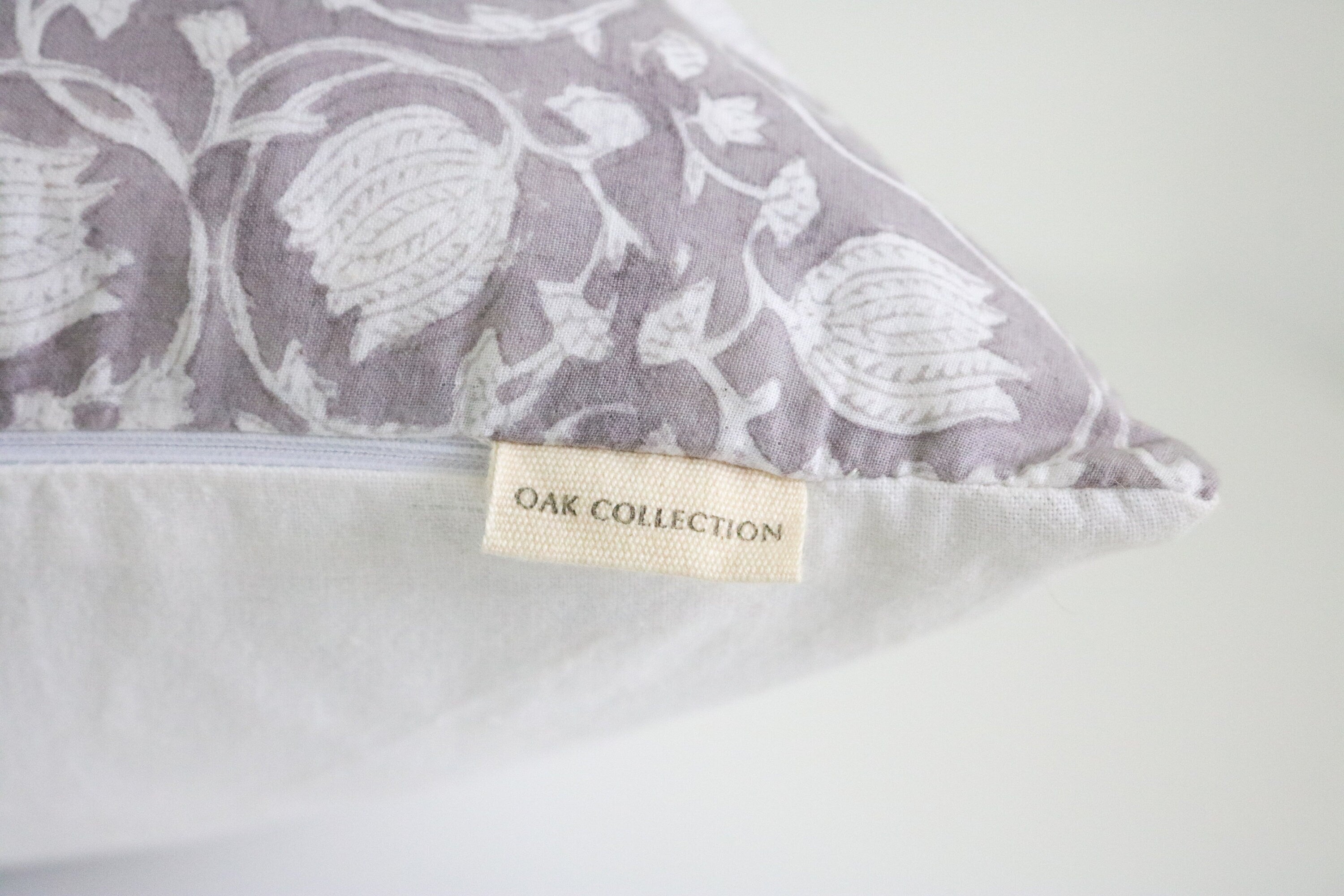 Pearly Block Print Lumbar
